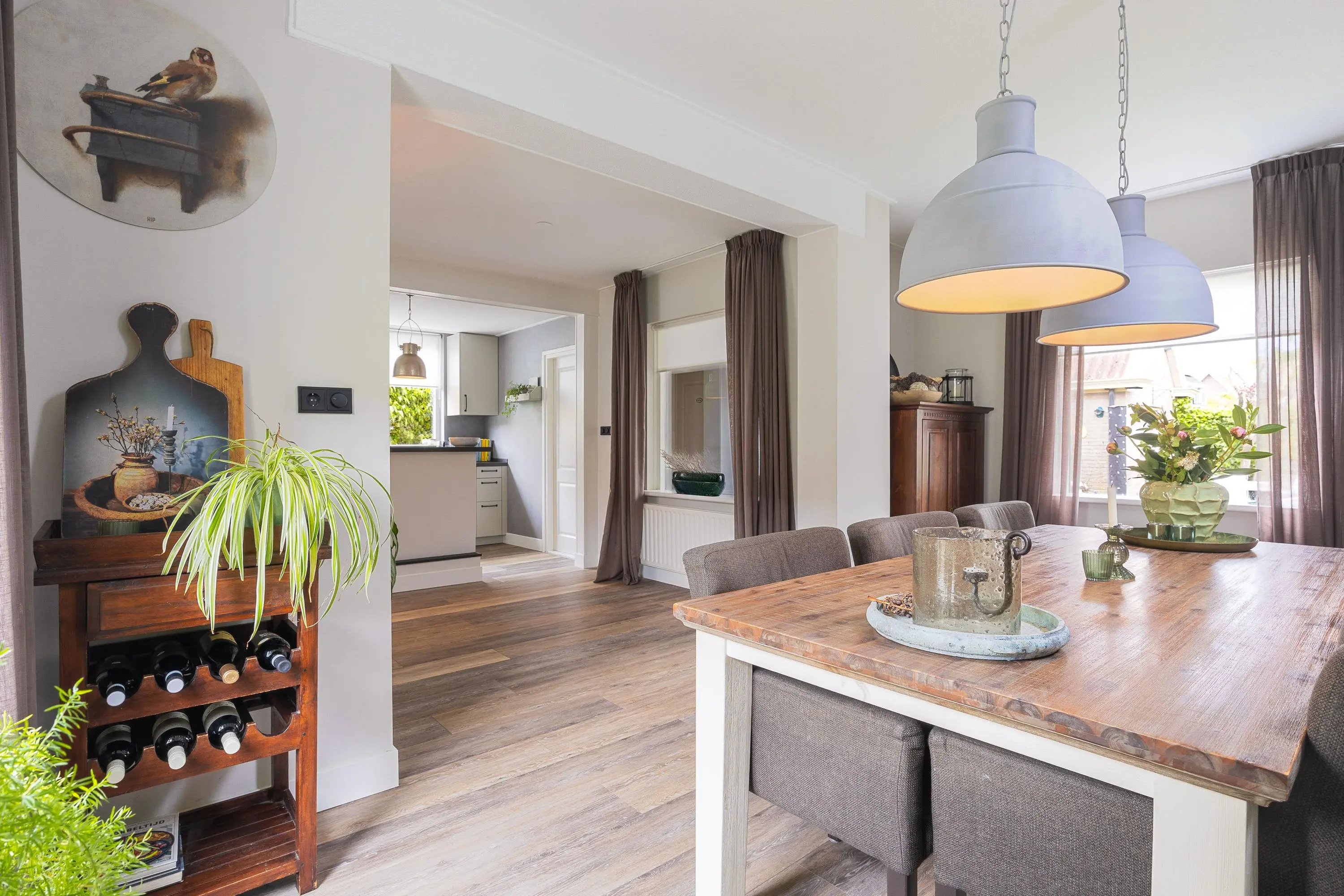 Bernhardstraat 12