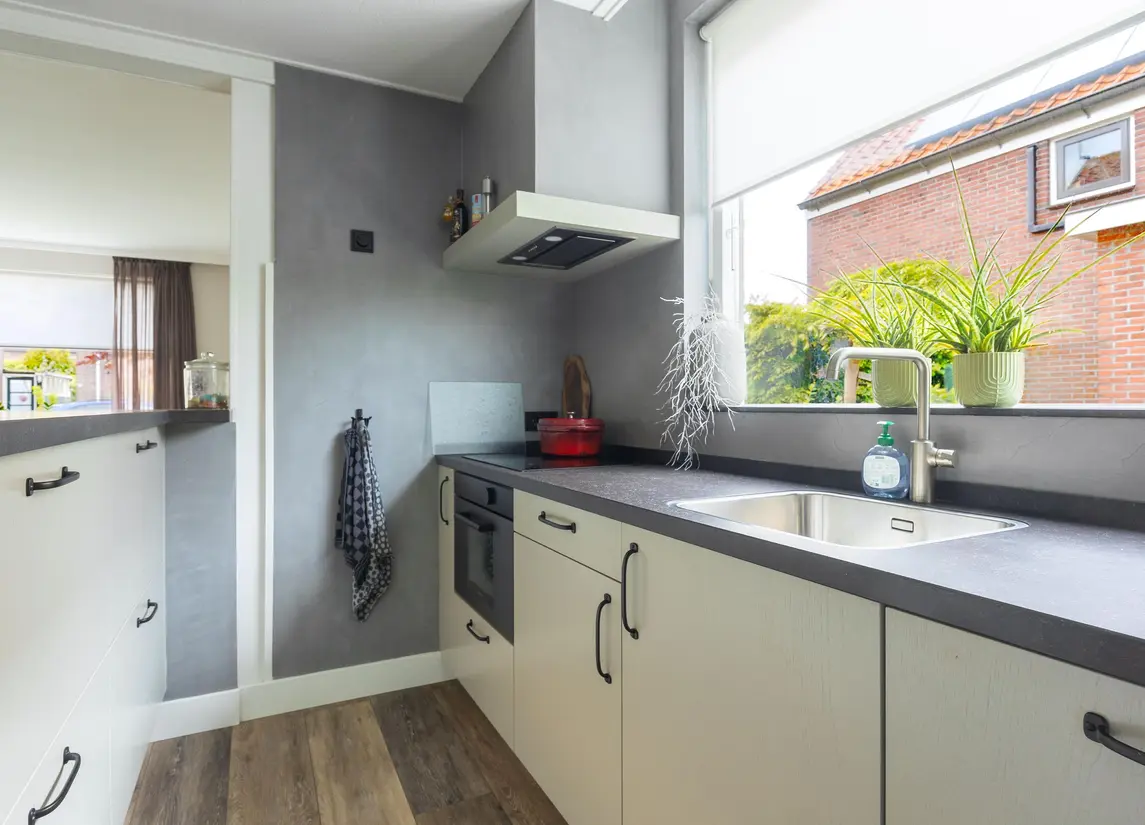 Bernhardstraat 12