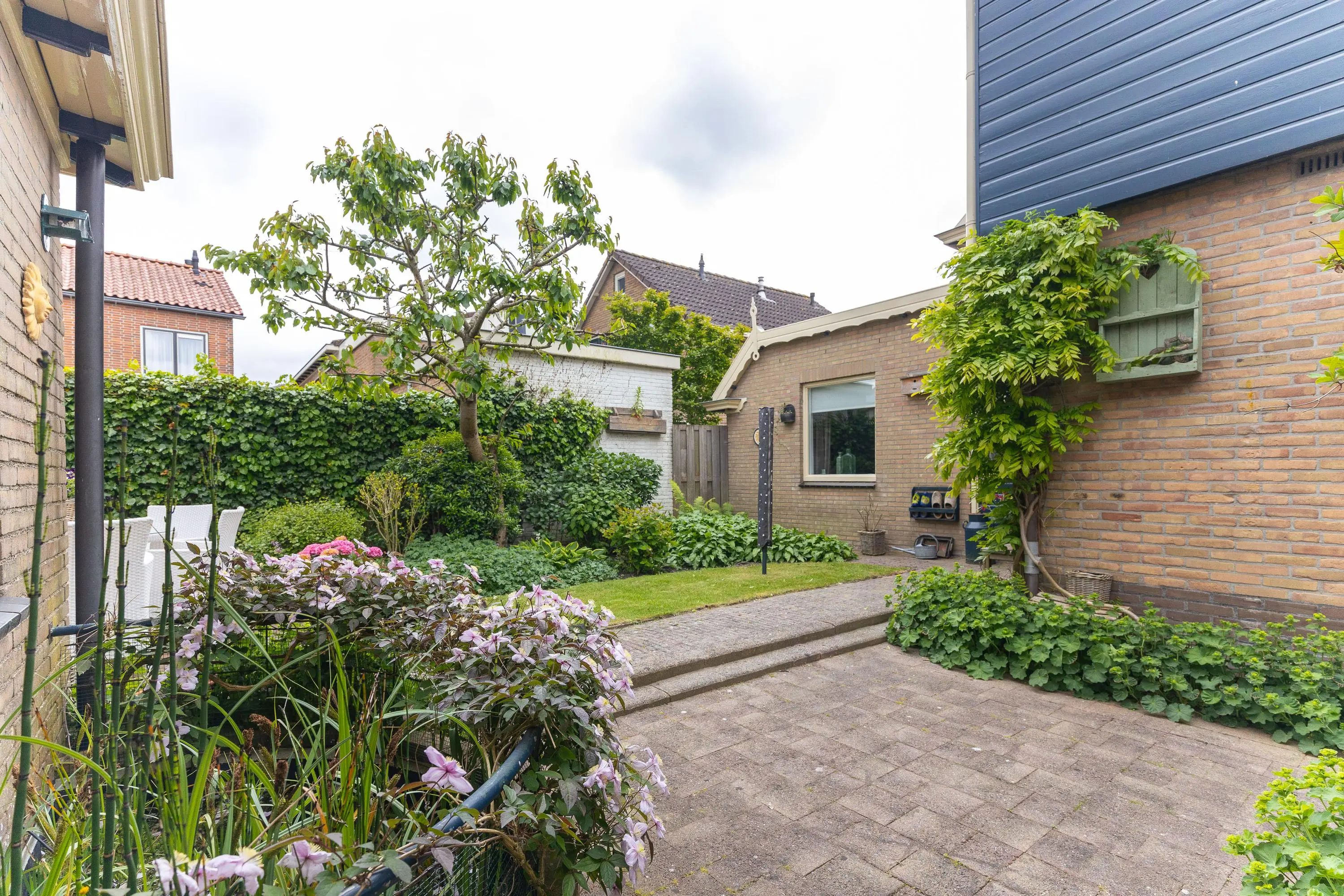 Bernhardstraat 12