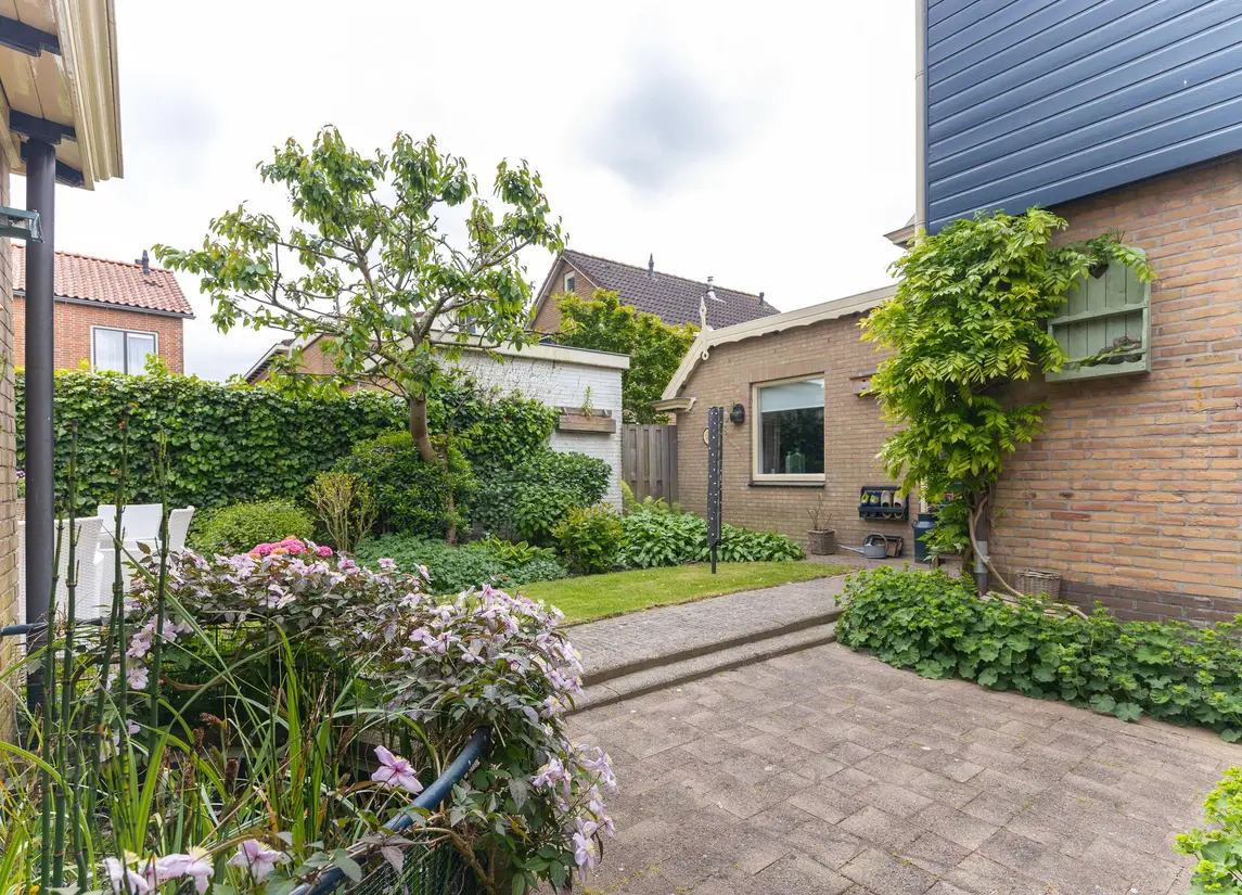 Bernhardstraat 12