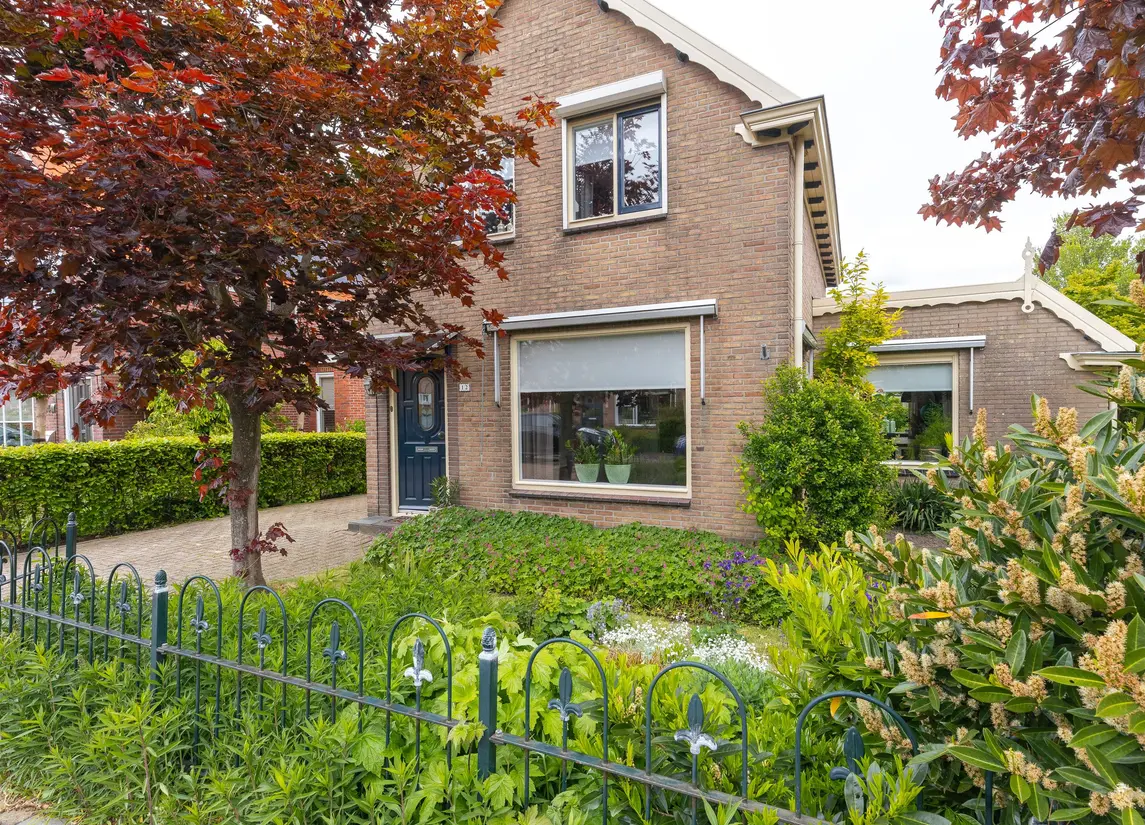 Bernhardstraat 12