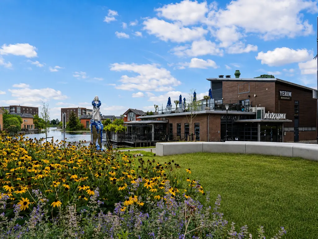 Avenue Carré 184, BARENDRECHT