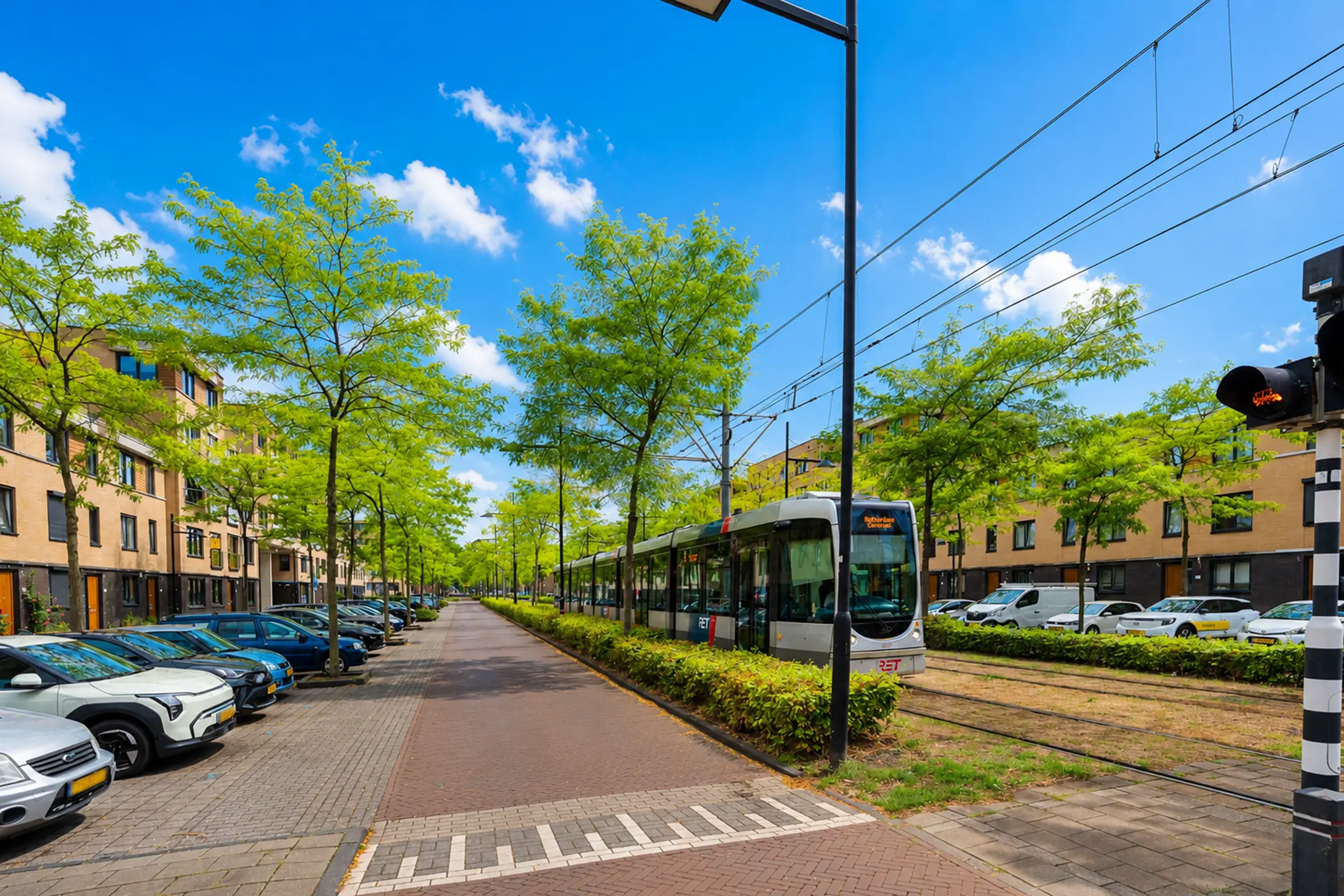 Avenue Carré 184