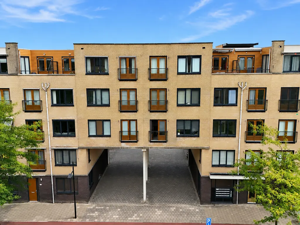 Avenue Carré 184, BARENDRECHT
