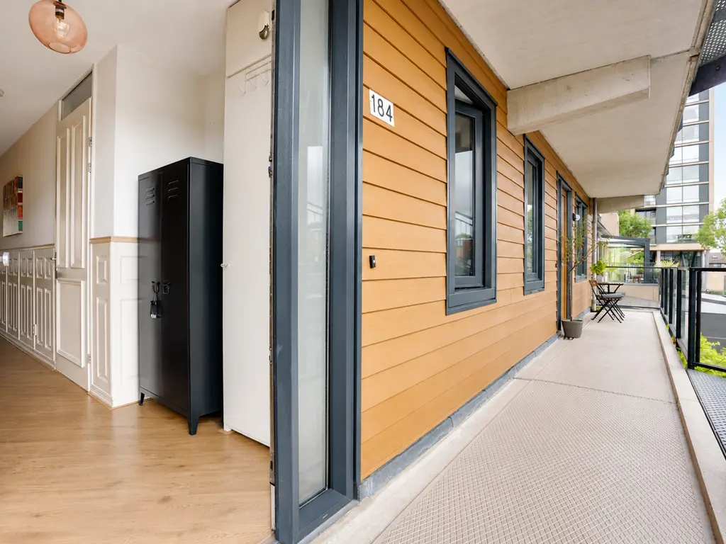 Avenue Carré 184, BARENDRECHT