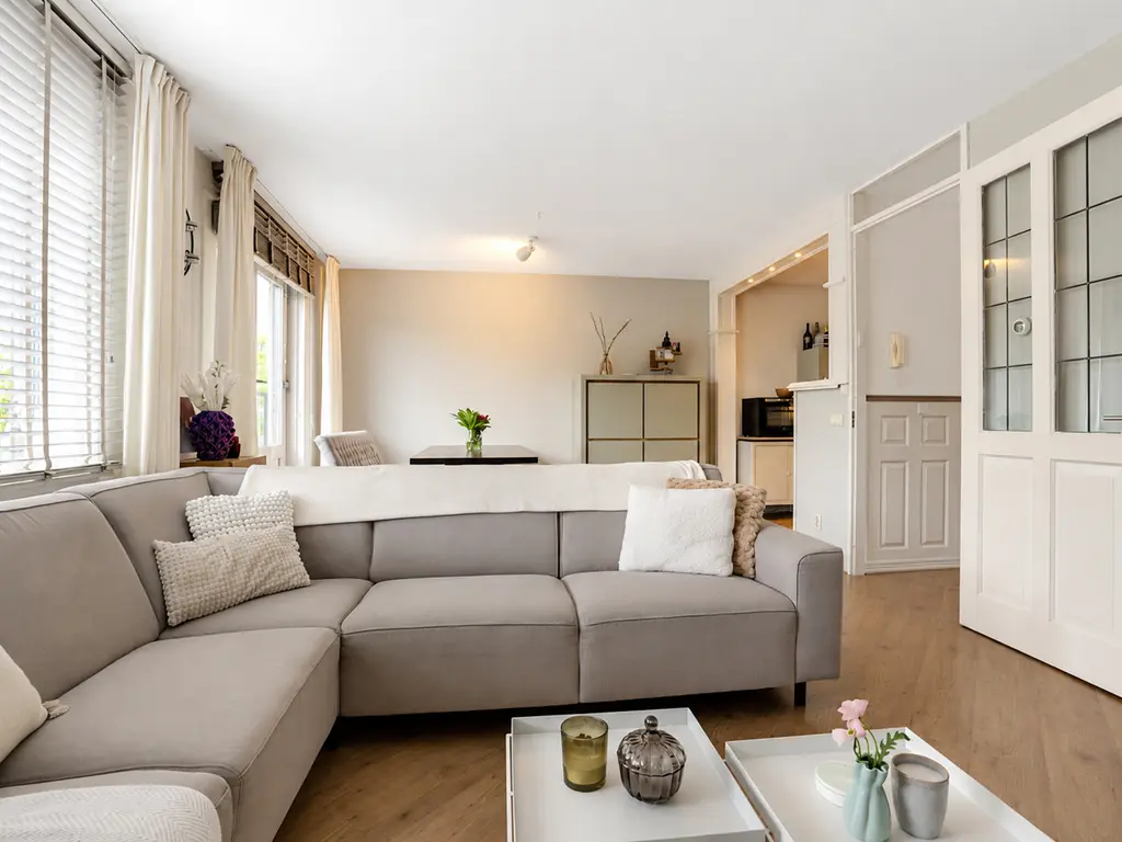 Avenue Carré 184, BARENDRECHT