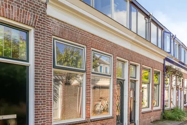 Bloemistenlaan 12