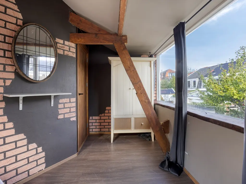 Bloemistenlaan 12, Leiden