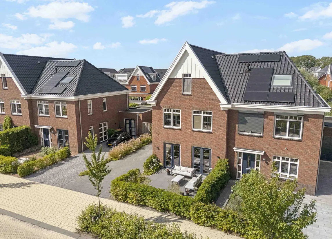 Van Gogh Allee 10