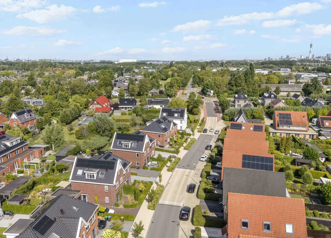 Van Gogh Allee 10