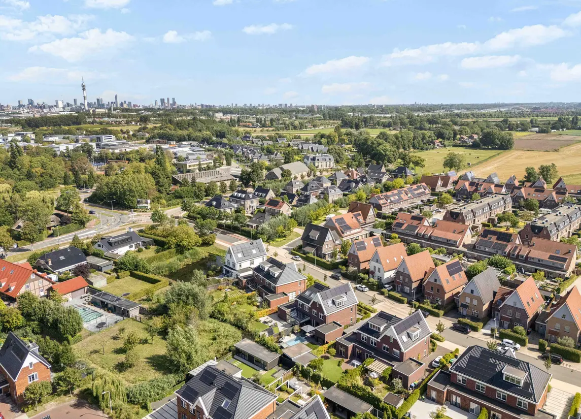 Van Gogh Allee 10