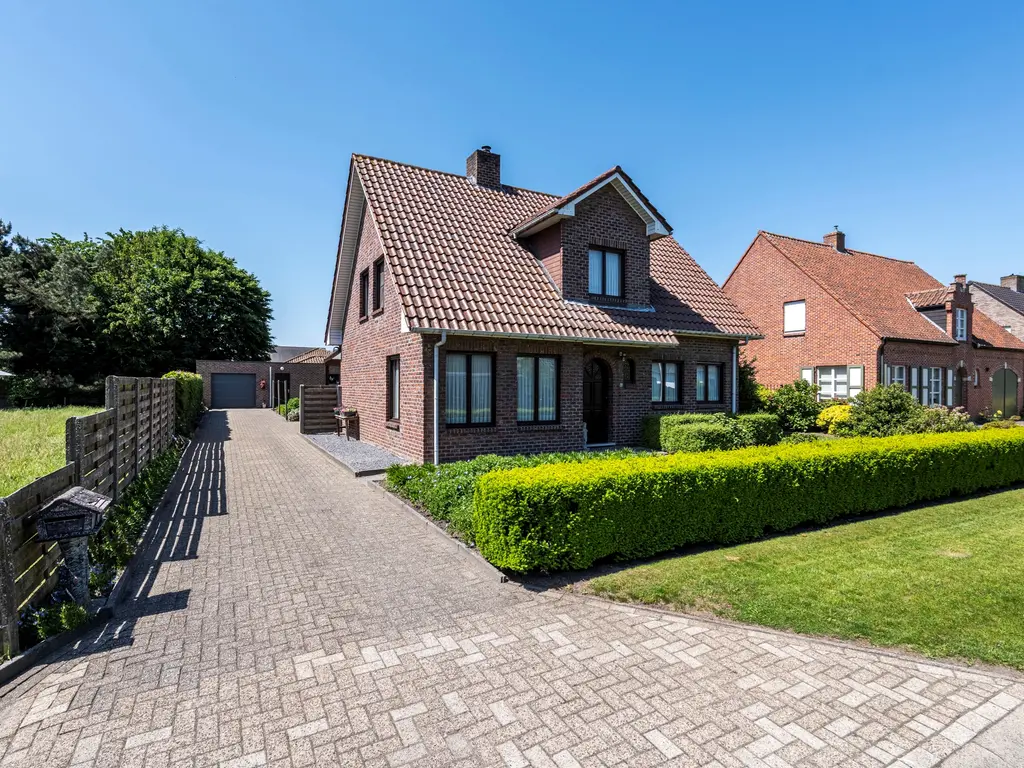 Reiakker 12  , Weelde