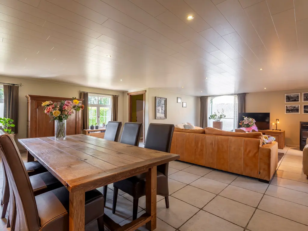 Vaartstraat 44  , Ravels