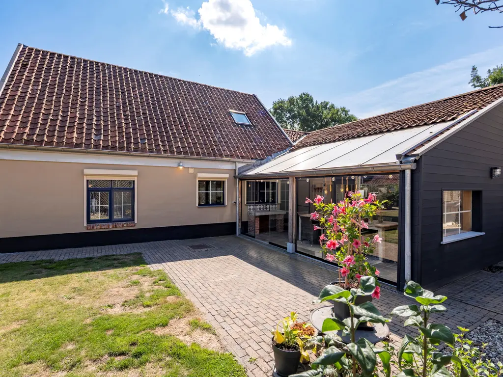 Vaartstraat 44  , Ravels