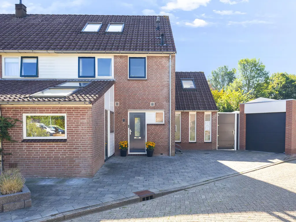 De Uitspanning 19, BLOKKER