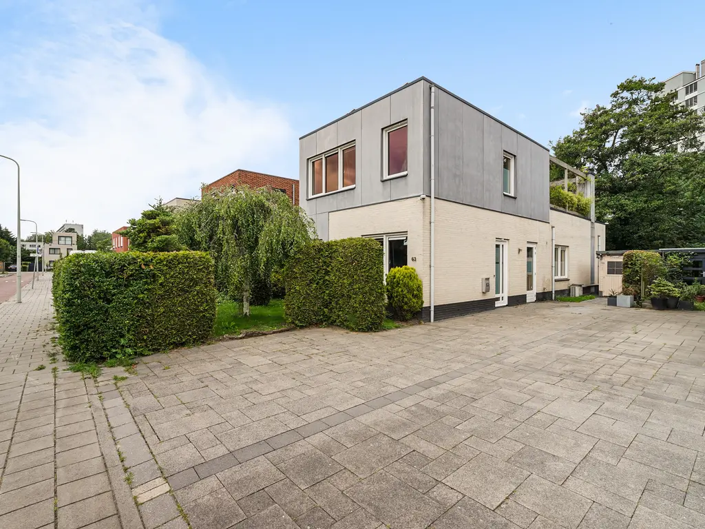 Biancaland 63, Den Haag