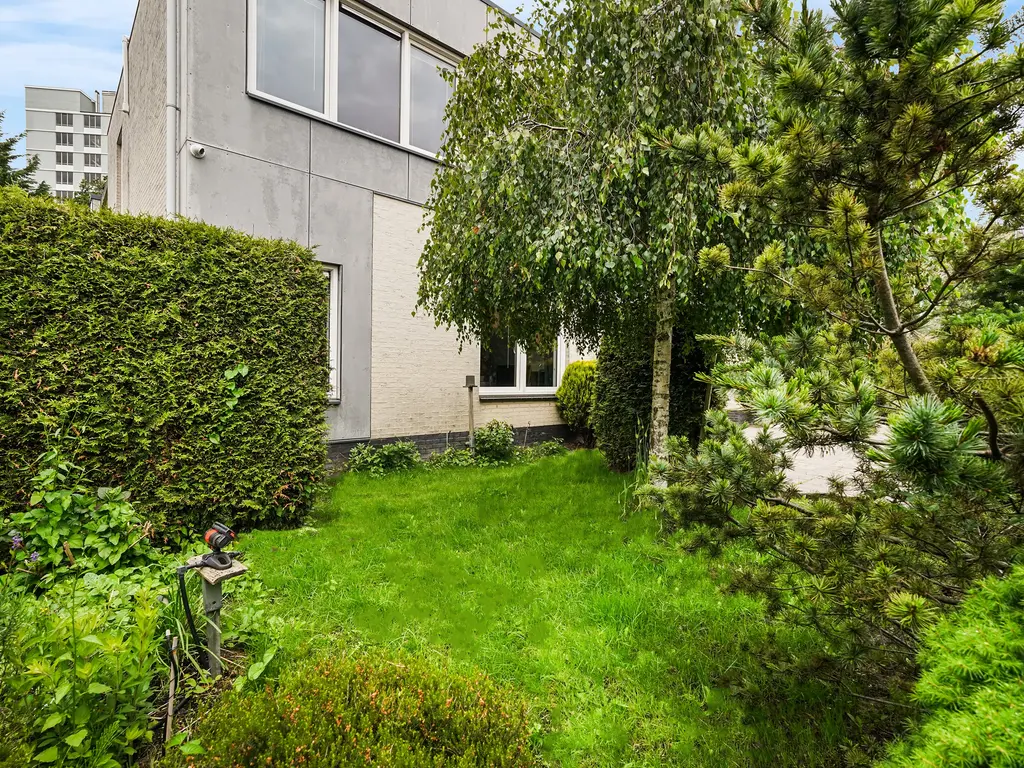Biancaland 63, Den Haag