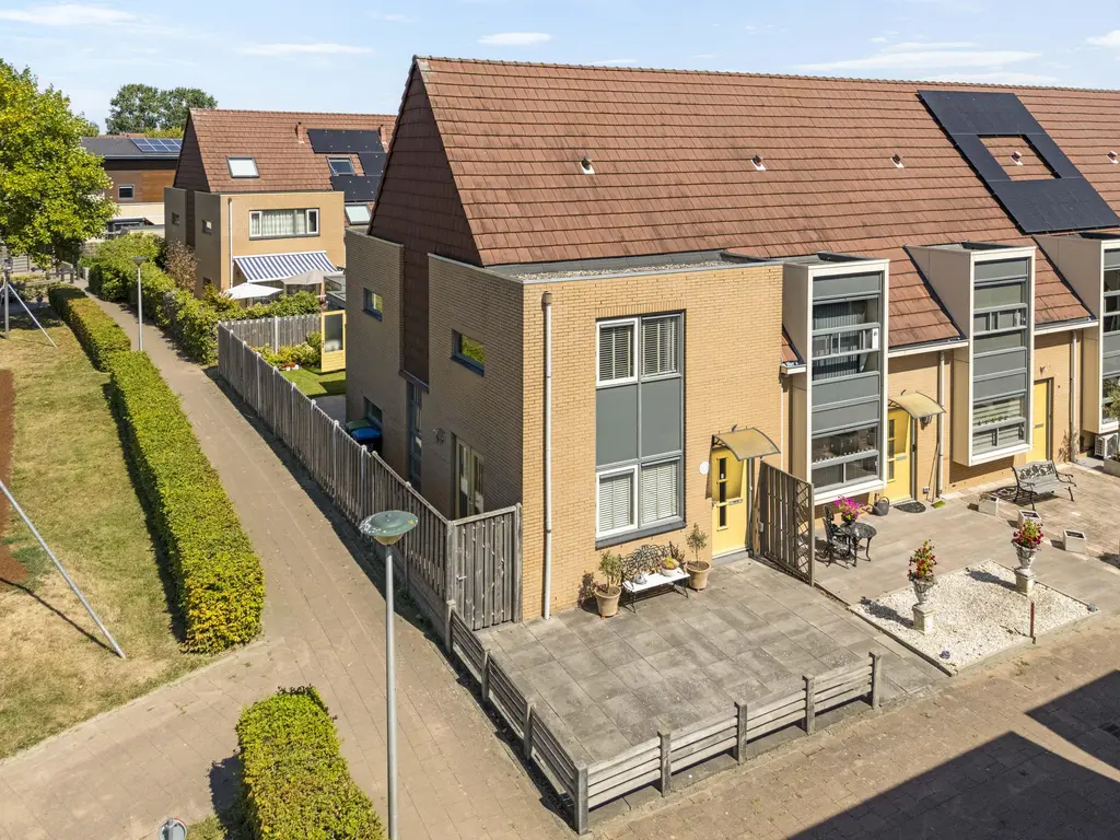 Rietdekkerij 35, BARENDRECHT