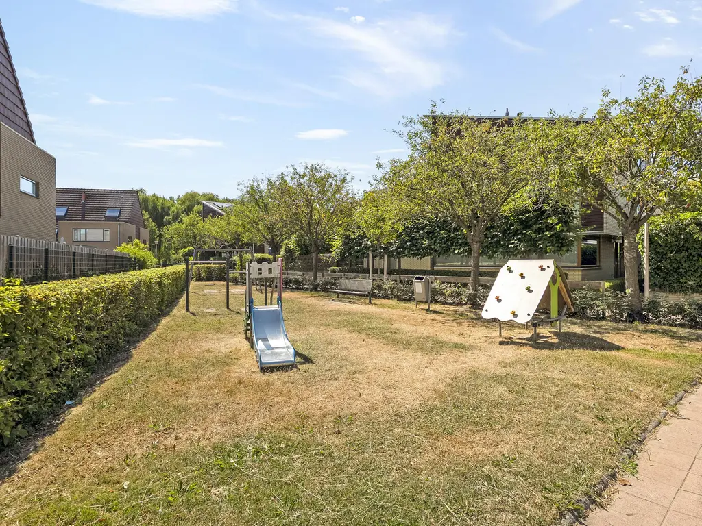 Rietdekkerij 35, BARENDRECHT