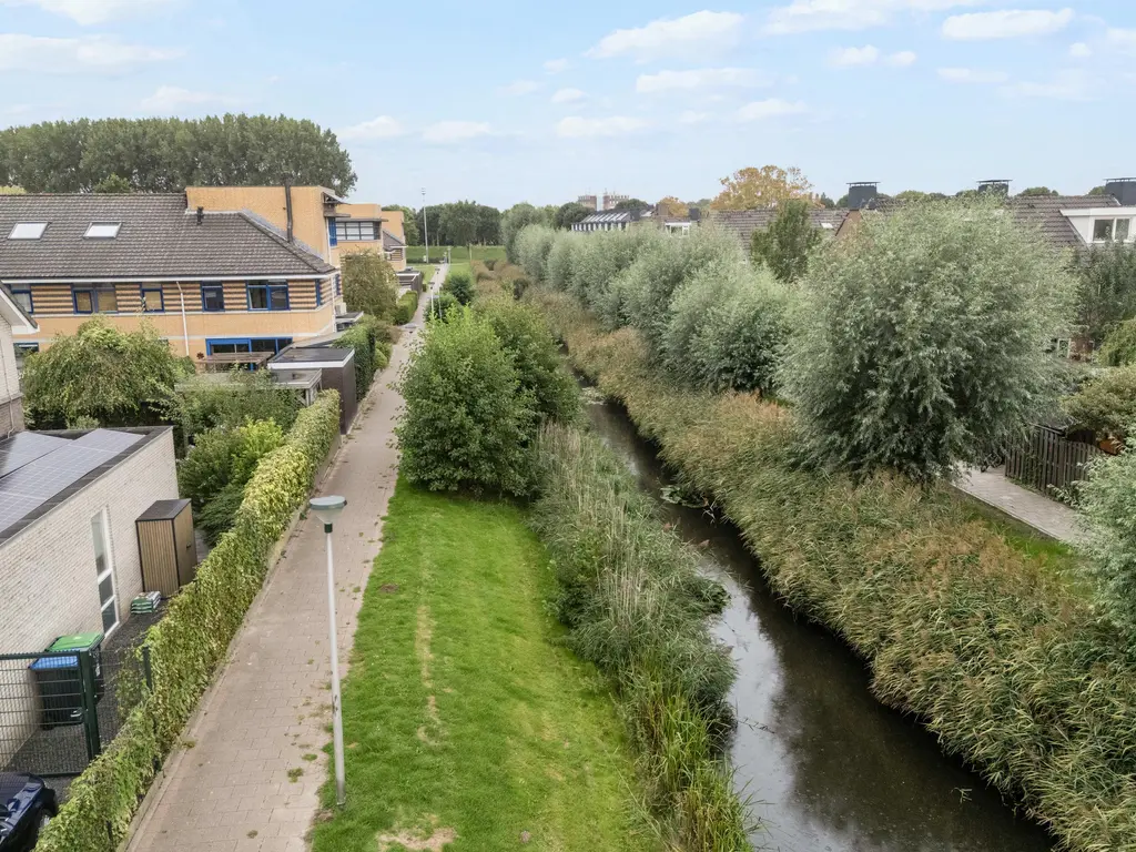 Mandenmakerij 8, BARENDRECHT