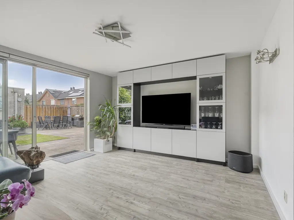 Mandenmakerij 8, BARENDRECHT