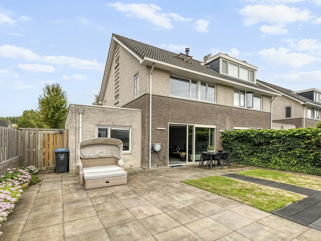 Mandenmakerij 8, BARENDRECHT