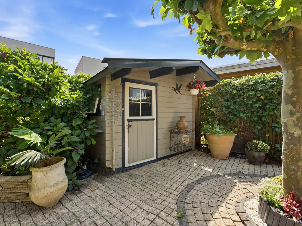 W. Plokkerstraat 36, SPIJKENISSE