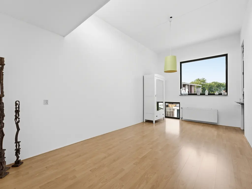 W. Plokkerstraat 36, SPIJKENISSE
