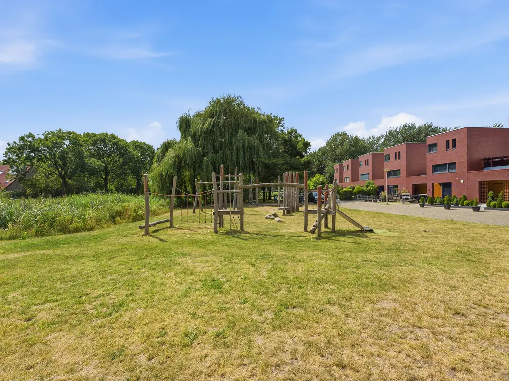 W. Plokkerstraat 36, SPIJKENISSE