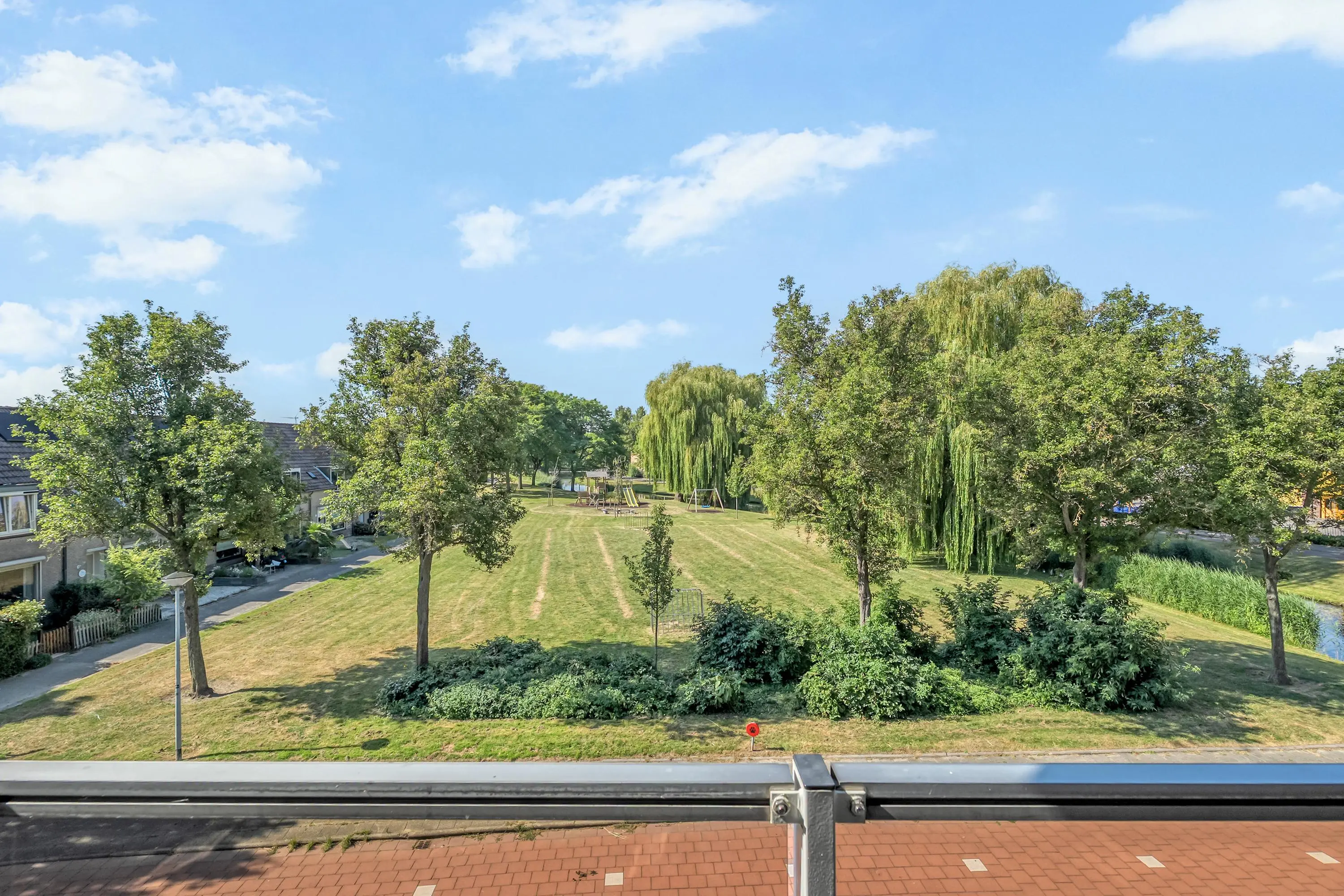 Van der Dussenvliet 51