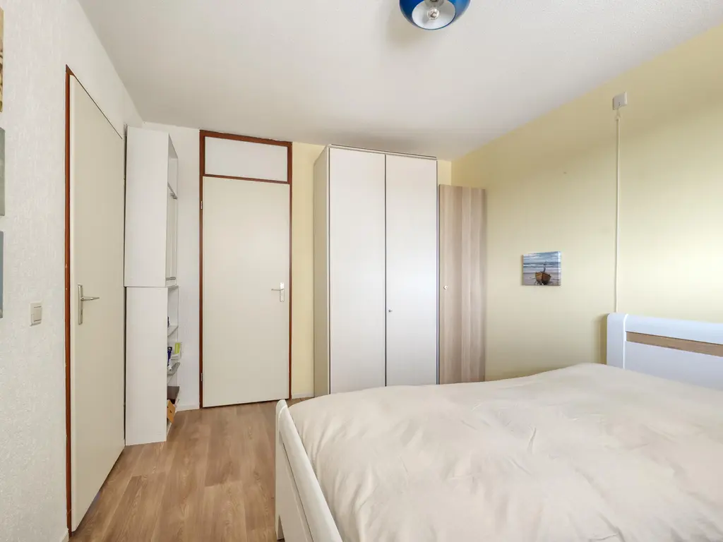 Van der Dussenvliet 51, BARENDRECHT