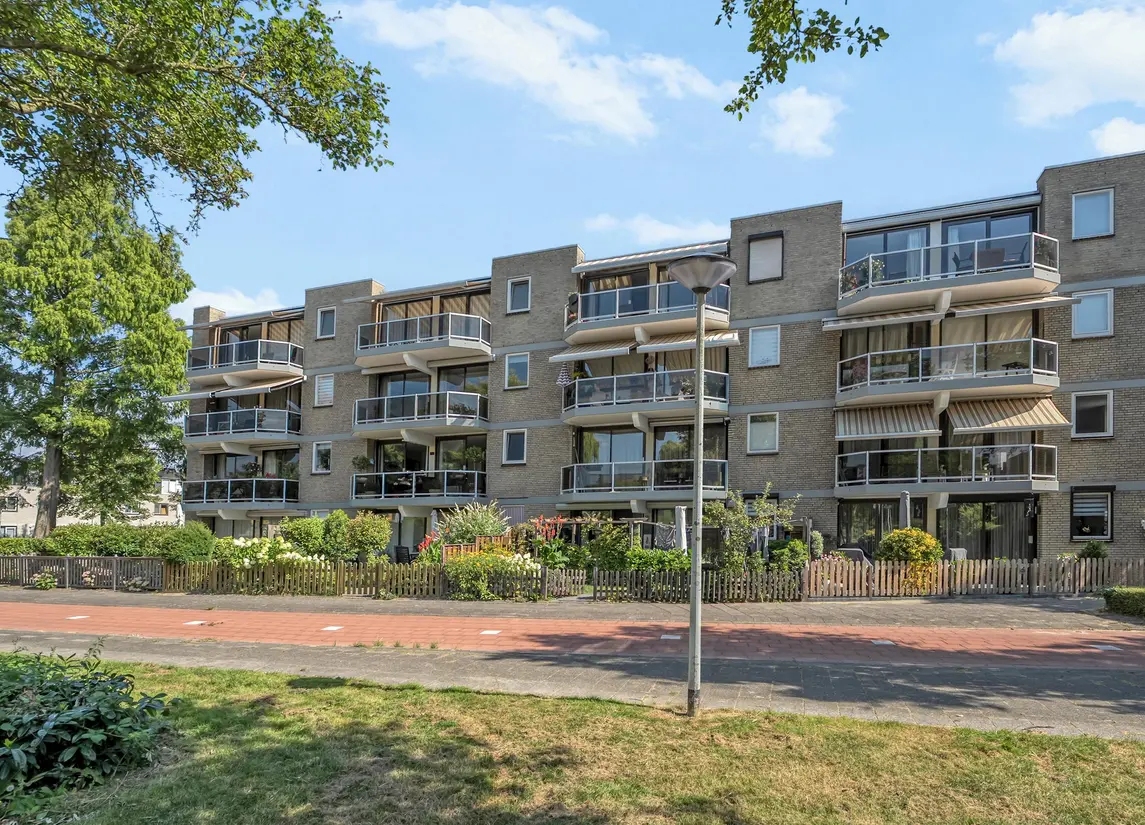Van der Dussenvliet 51