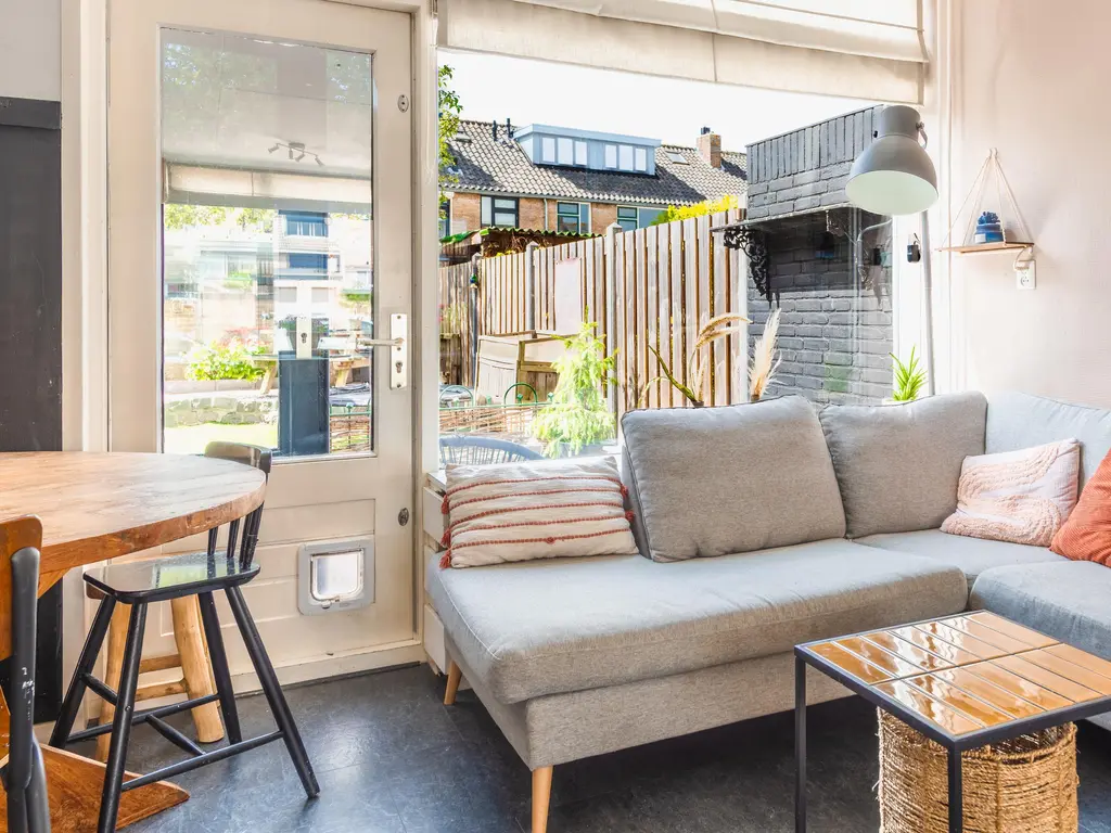 Seringenstraat 12, OUD-BEIJERLAND