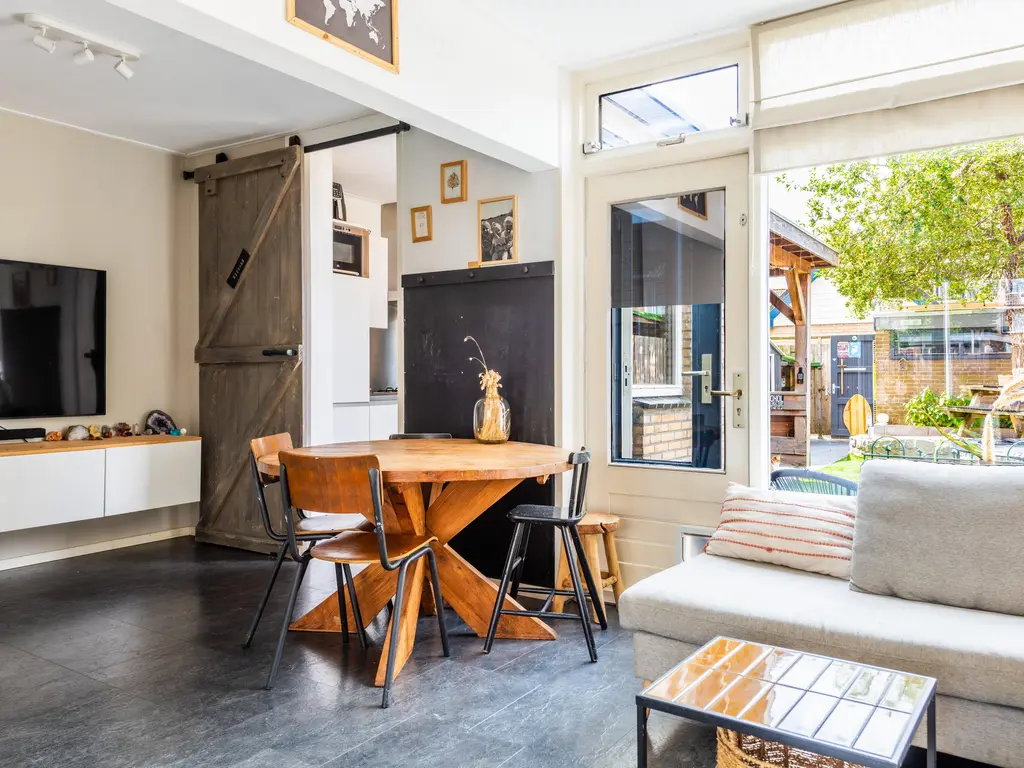 Seringenstraat 12, OUD-BEIJERLAND