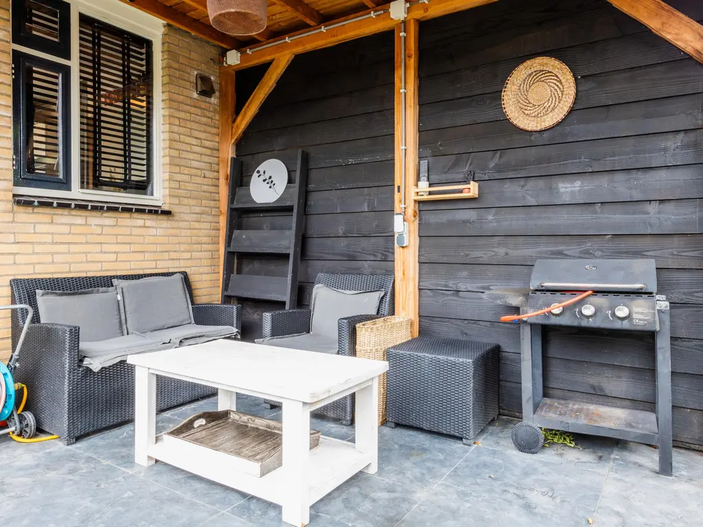 Seringenstraat 12, OUD-BEIJERLAND