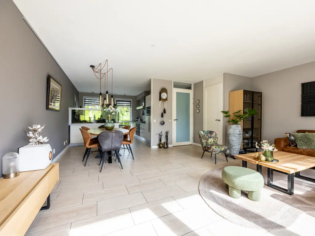 Kranenhout 47, Hoofddorp