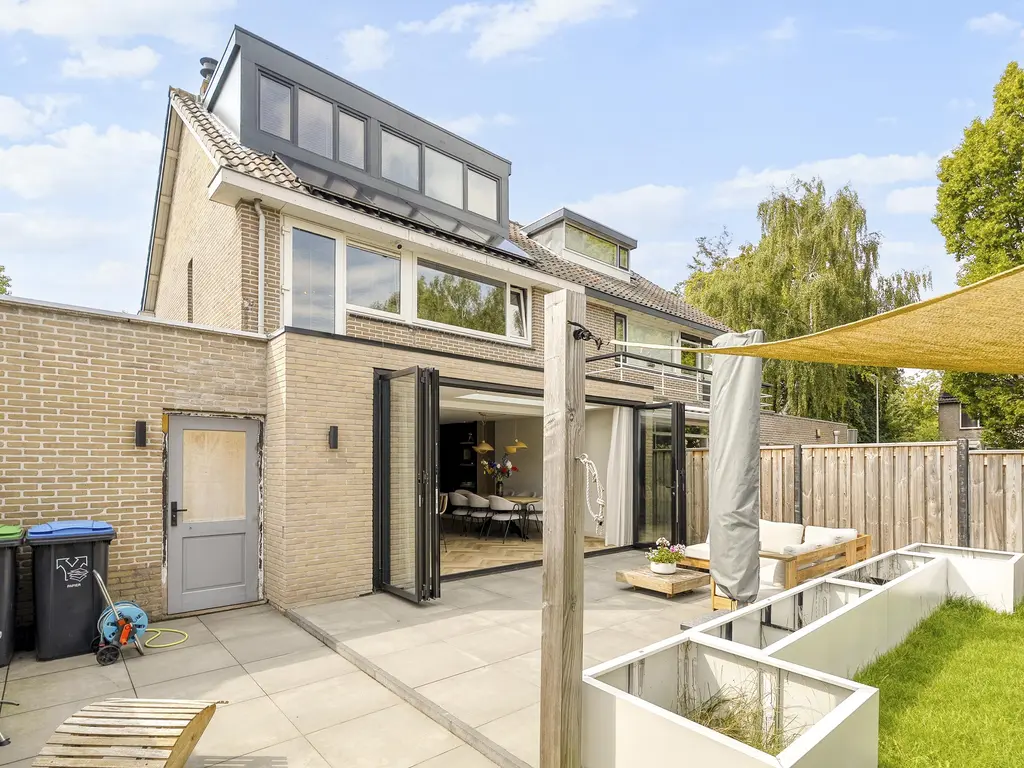 Marjoleinlaan 32, Barendrecht