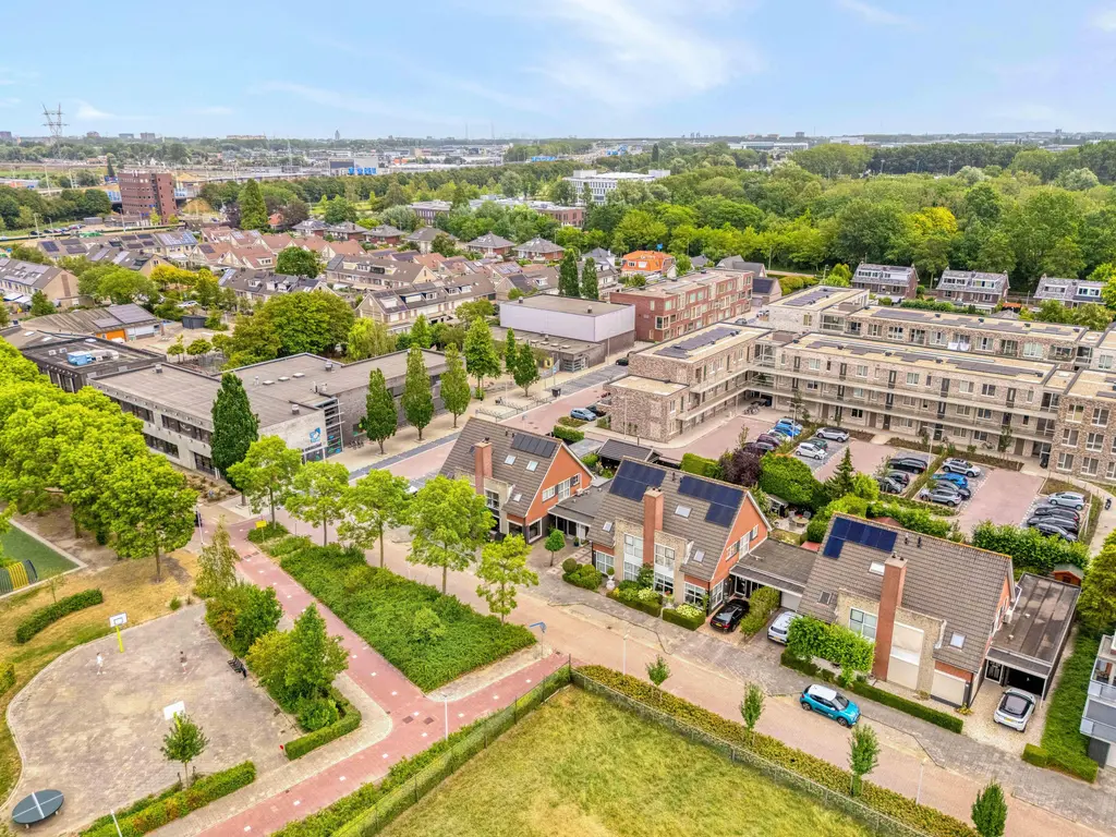 Helfrichstraat 5, Barendrecht