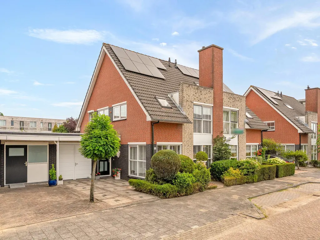 Helfrichstraat 5, Barendrecht