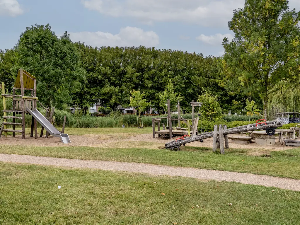 Biezen 3, Barendrecht