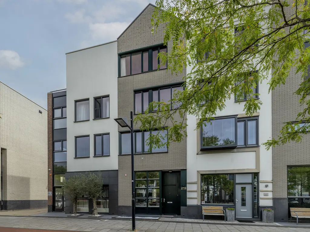 Avenue Carnisse 219, Barendrecht