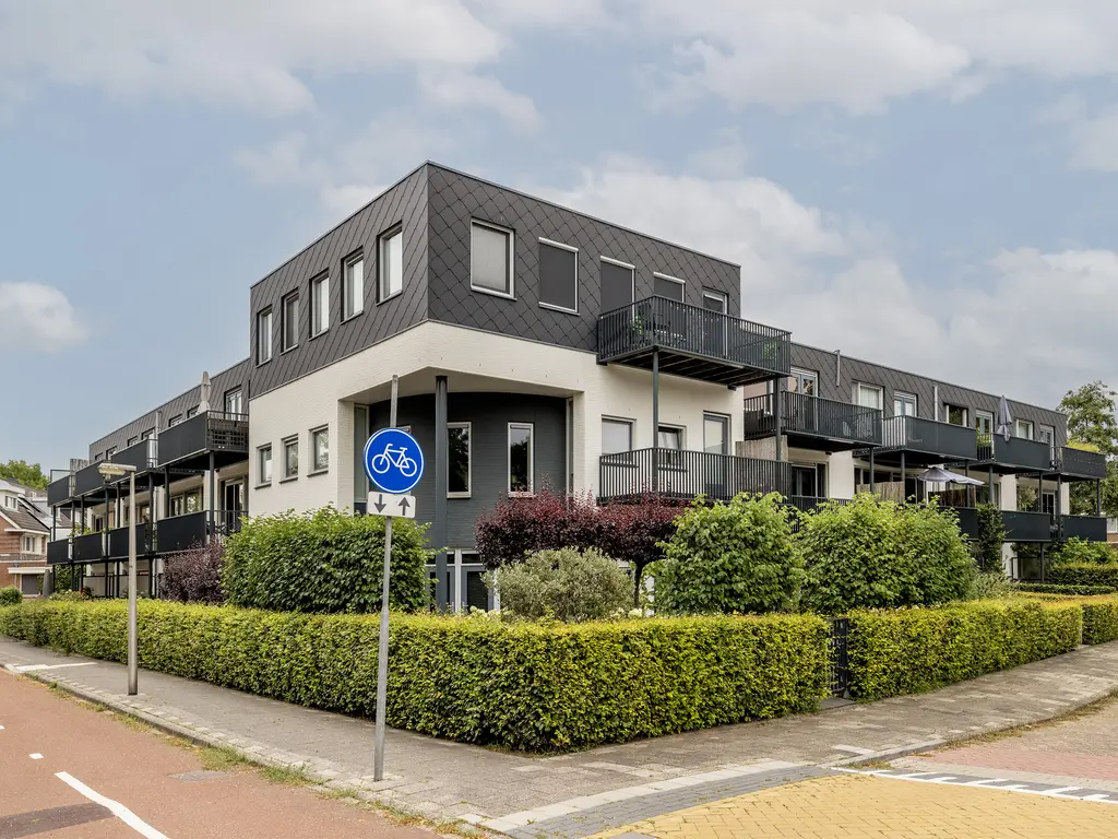 Van Ravesteyndreef 111, Barendrecht