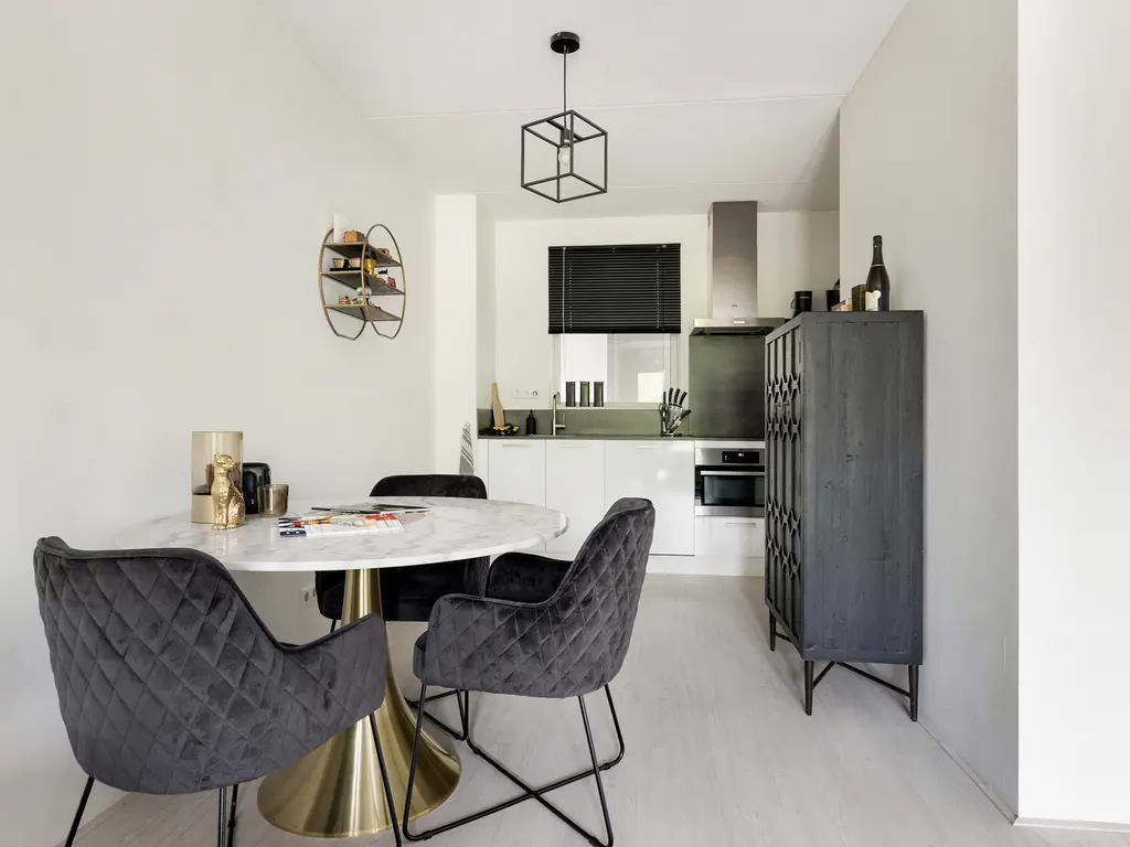 Van Ravesteyndreef 111, Barendrecht