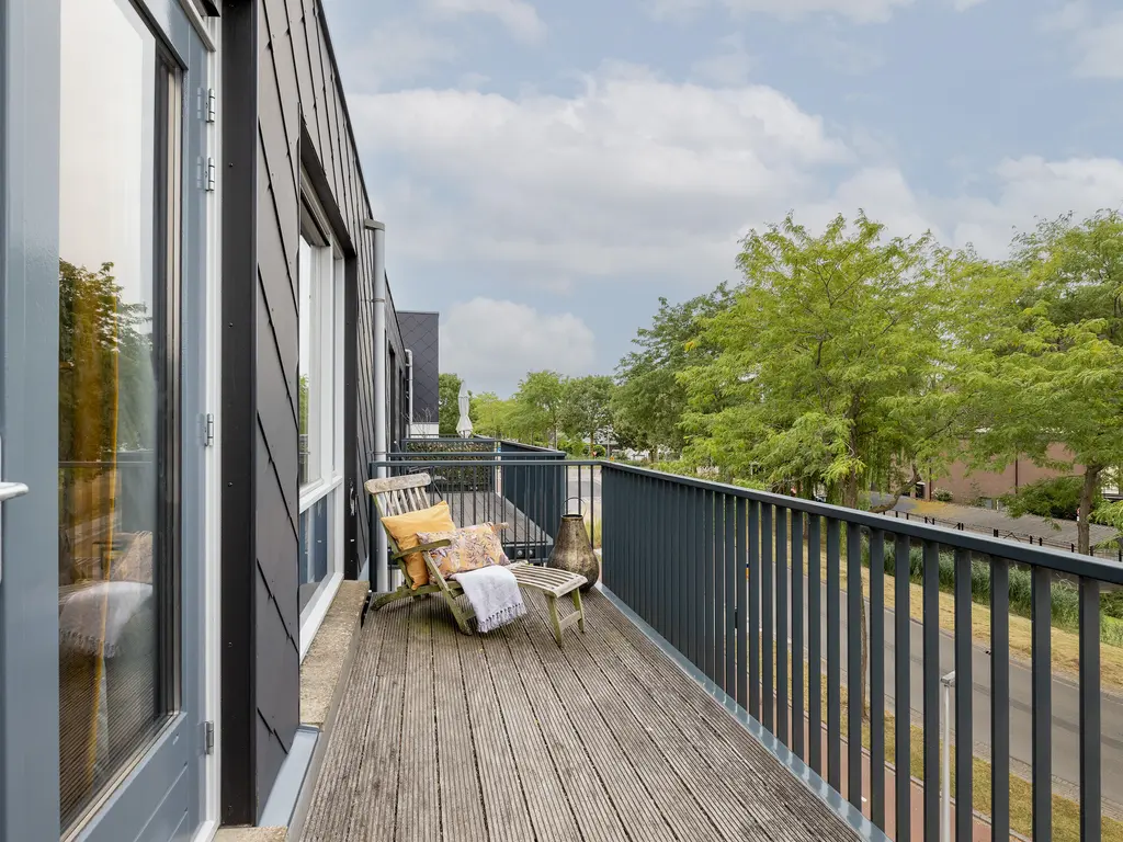 Van Ravesteyndreef 111, Barendrecht