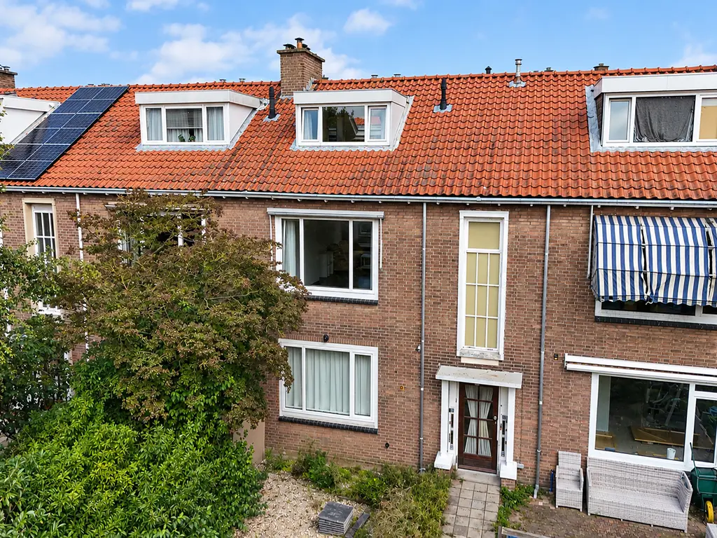 Frederik van Eedenstraat 38, VOORBURG