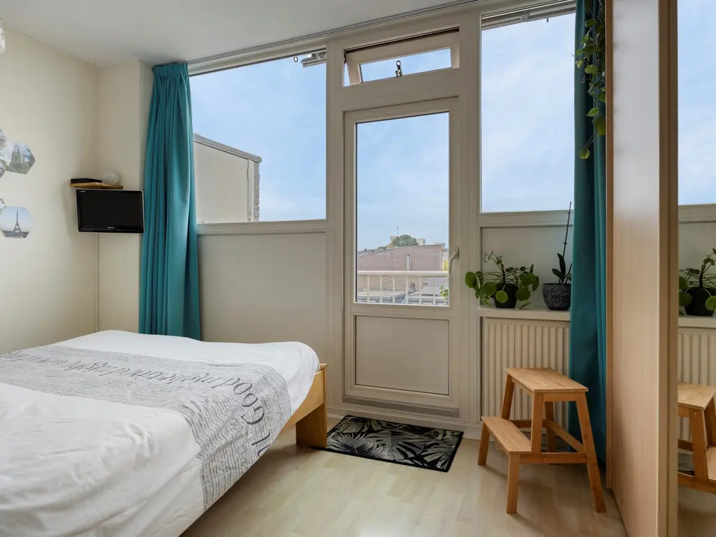 Spinozalaan 205, Voorburg