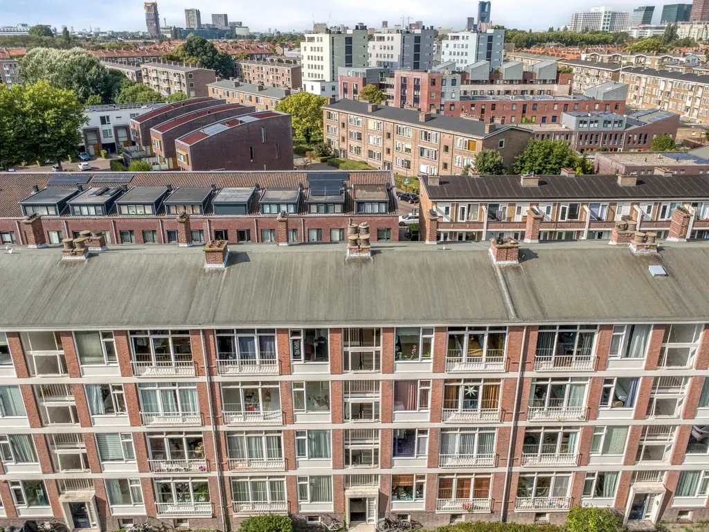 Spinozalaan 205, Voorburg
