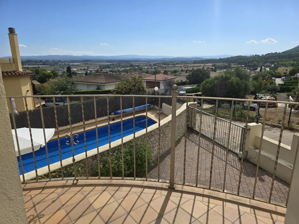 Avinguda Grècia  , L'Estartit