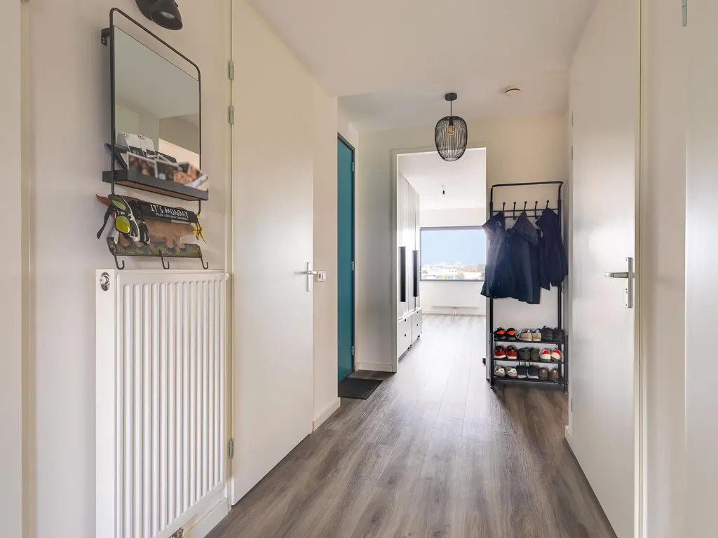 Zandsteen 78, HOORN