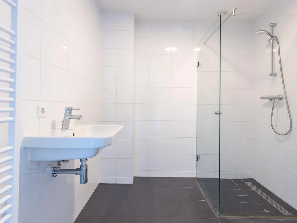 Zandsteen 78, HOORN